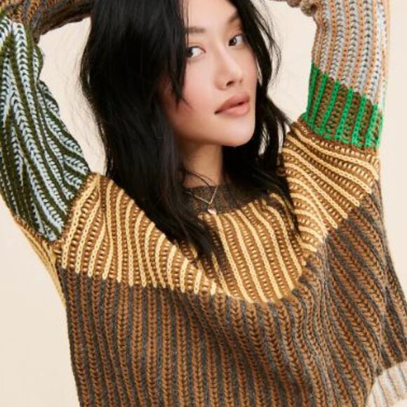 Moon River Colorblock Rib Pullover - Picture 3 of 4